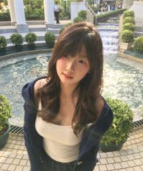 #本人兼職，超讚的模特妹妹：怡娜  167cm.D奶.23歲
