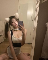 蕾蕾台中推薦23歲.F罩杯奶泡達人 越揉越爽她很餓要吃精液