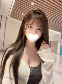 世新校花"晴兒 161cm.E.22歲“甜美氣質 #美腿 皮膚很白嫩滑