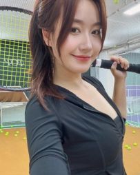 🍒性感姐姐：珂珂 163.D.28.50kg輕熟女床上淫蕩風騷 緊實的鮑鮑 滿足你的大頭
