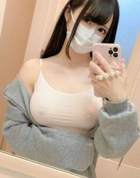 新竹爆乳無套妹：小九163.D.49.22歲6000免無套小費