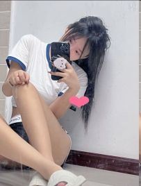 🍎清純甜美:陽光 160.C+.45.21歲纖細美腿翹臀吸睛