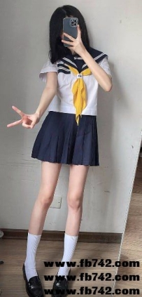 台中推薦 小慈 156.B.40.19歲特色：粉嫩、纖細、美腿、第一次