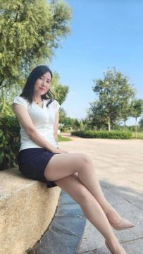 🍒熟女系列：小艾 165.C+.32.50kg價位：3500性慾強烈又淫蕩風騷