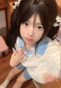雙北小蘿莉：兔兔  155.39kg.C.19歲娃娃音叫起來很動聽